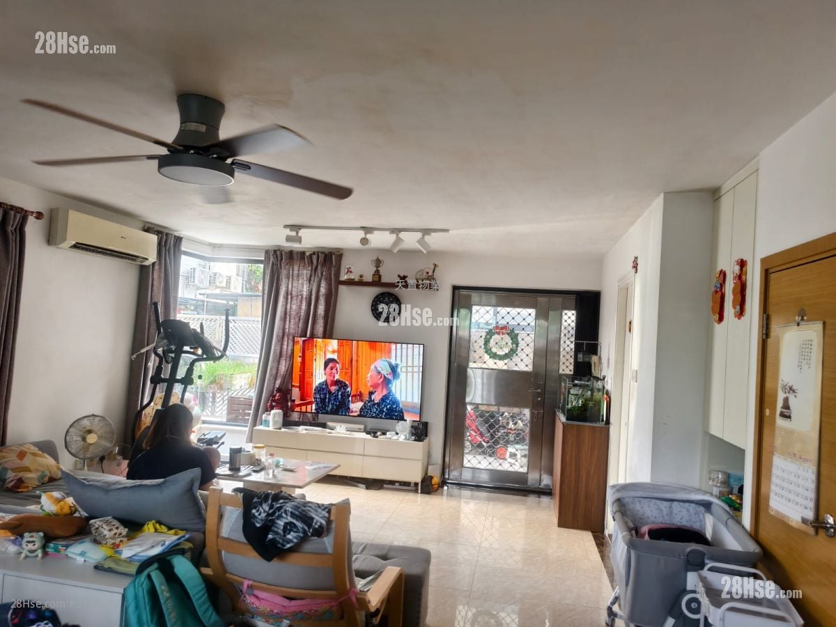 Sun Fung Wai Sell 5+ Bedrooms , 3 Bathrooms 1,400 ft²