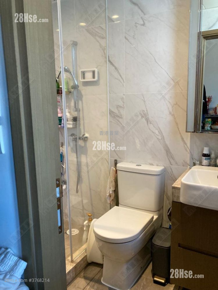 傲凯 售盘 1 房 299 平方尺