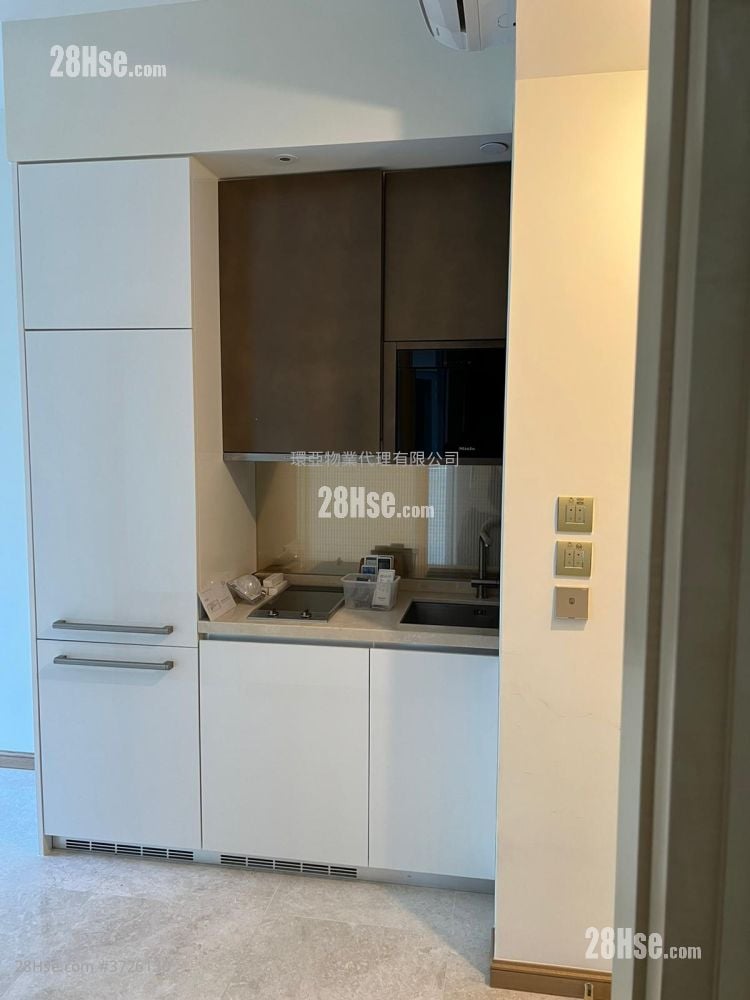 63 Pokfulam Rental 2 Bedrooms , 1 Bathroom 310 ft²