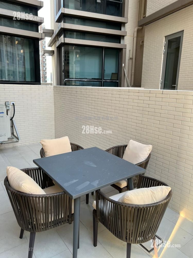 63 Pokfulam Rental 2 Bedrooms , 1 Bathroom 310 ft²