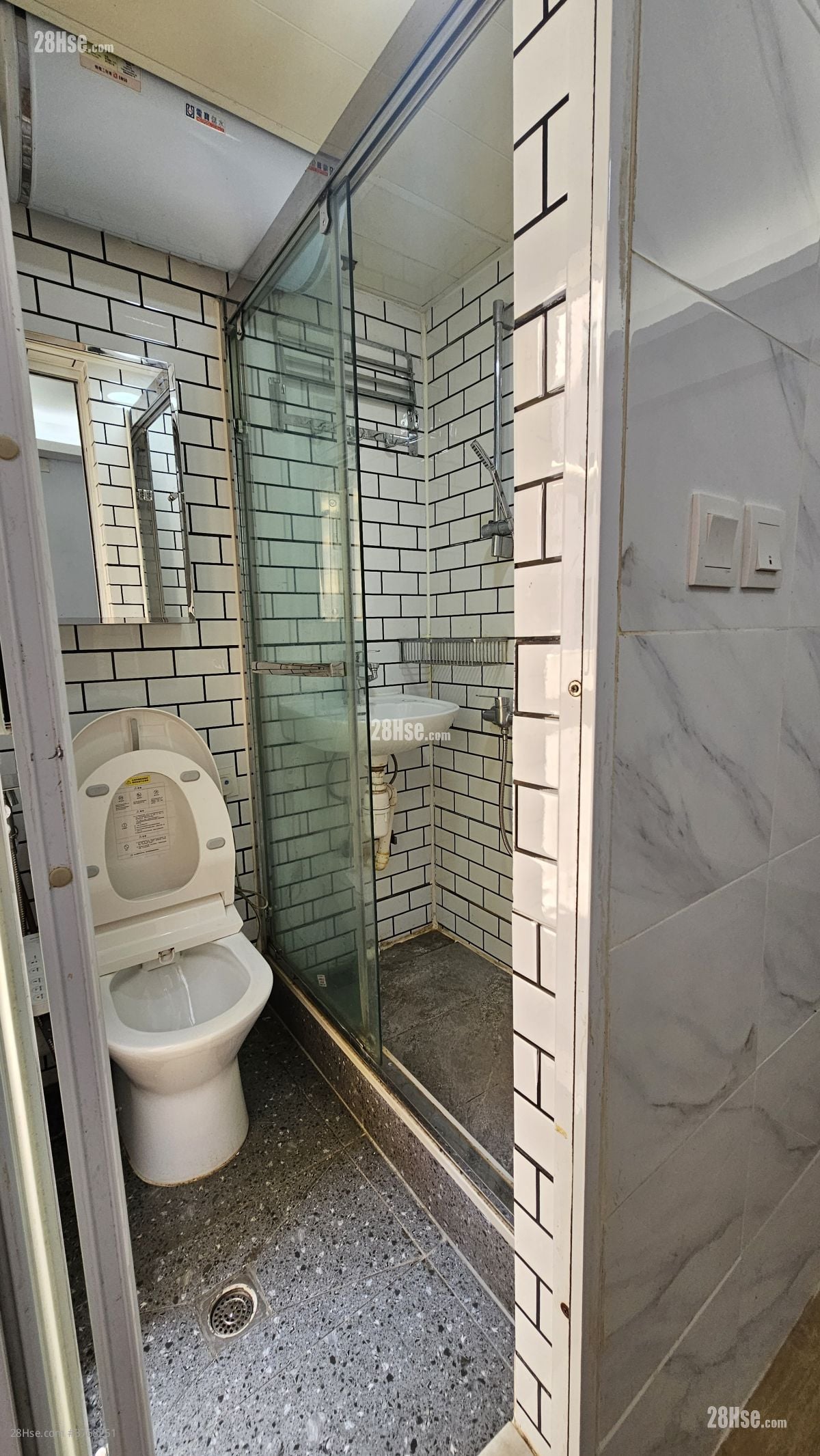 景辉阁 租盘 1 浴室 183 平方尺