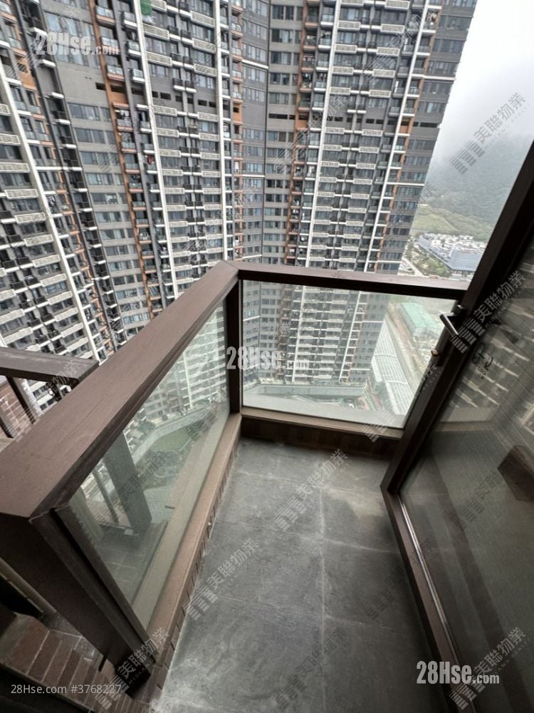 LP6 售盘 1 房 , 1 浴室 305 平方尺