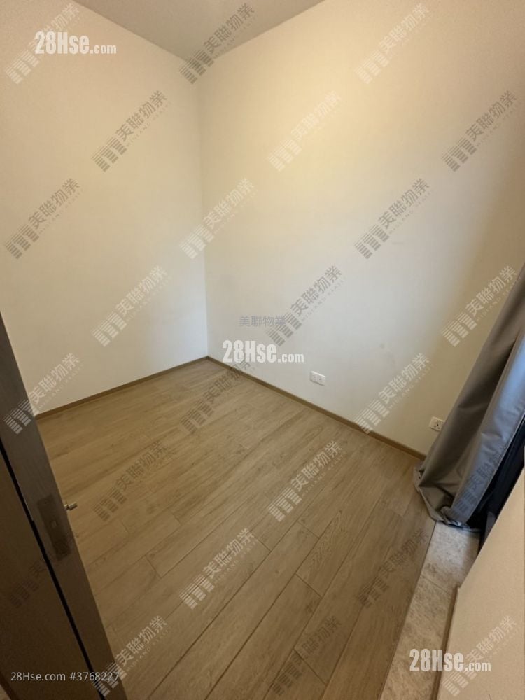 LP6 售盘 1 房 , 1 浴室 305 平方尺