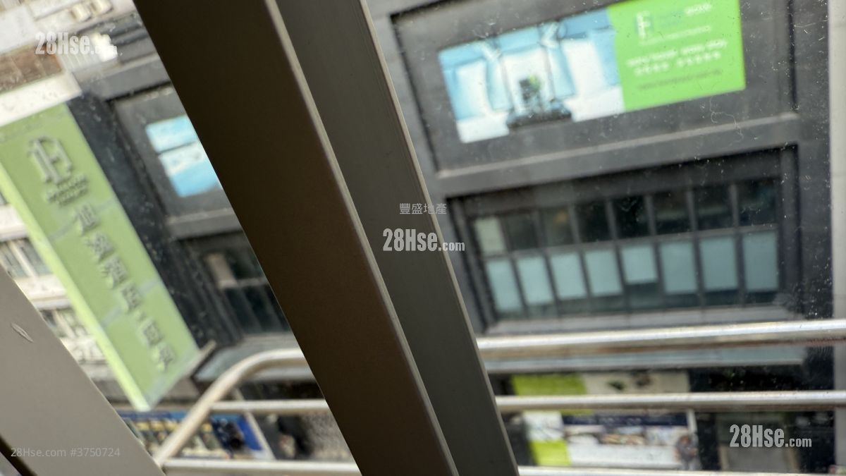 唐樓 租盤 1 房 , 1 浴室 180 平方呎