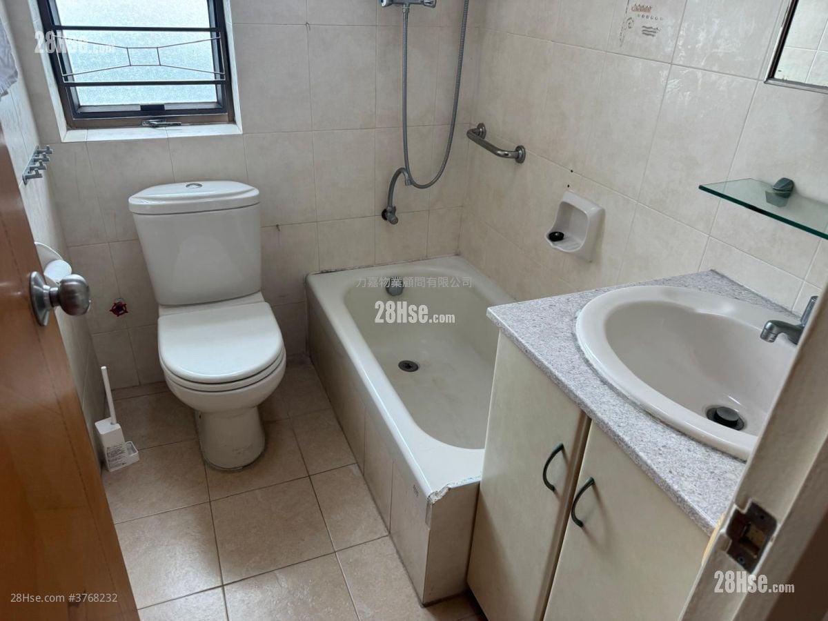 美丽邨 售盘 3 房 , 2 浴室 871 平方尺