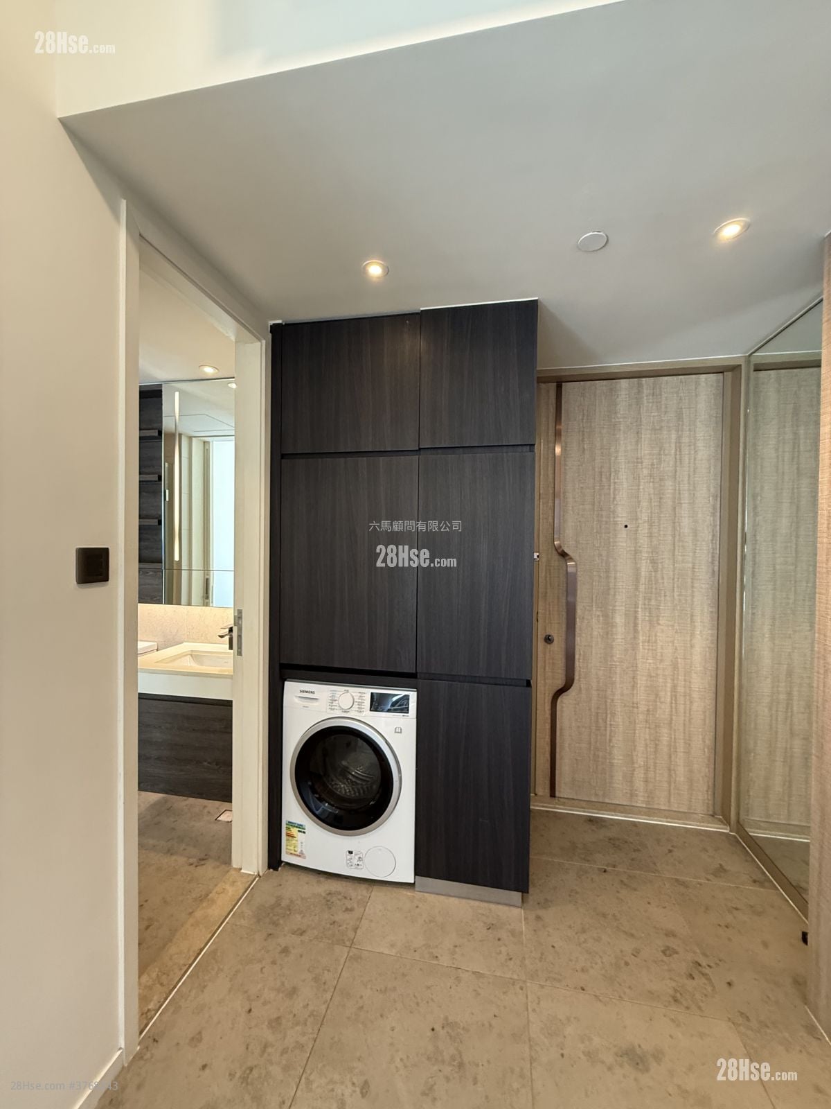 瑧璈 租盘 1 房 , 1 浴室 346 平方尺