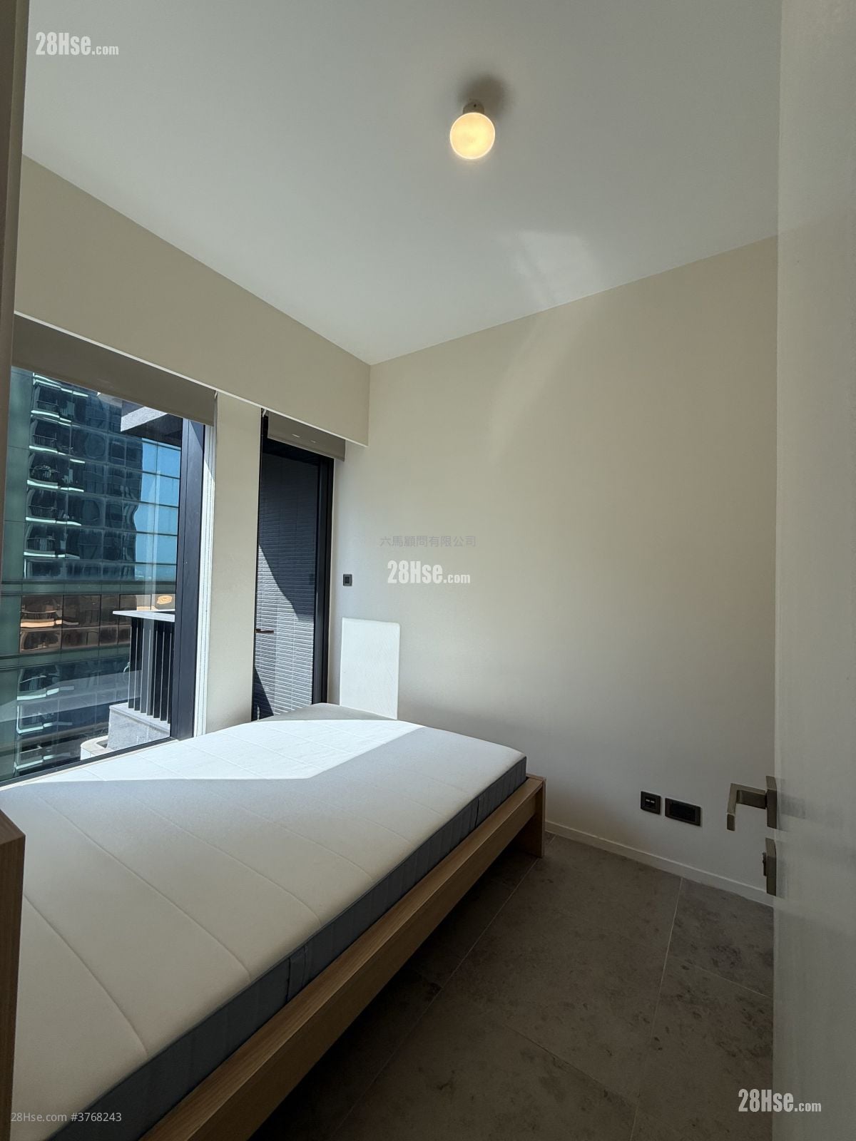 瑧璈 租盘 1 房 , 1 浴室 346 平方尺