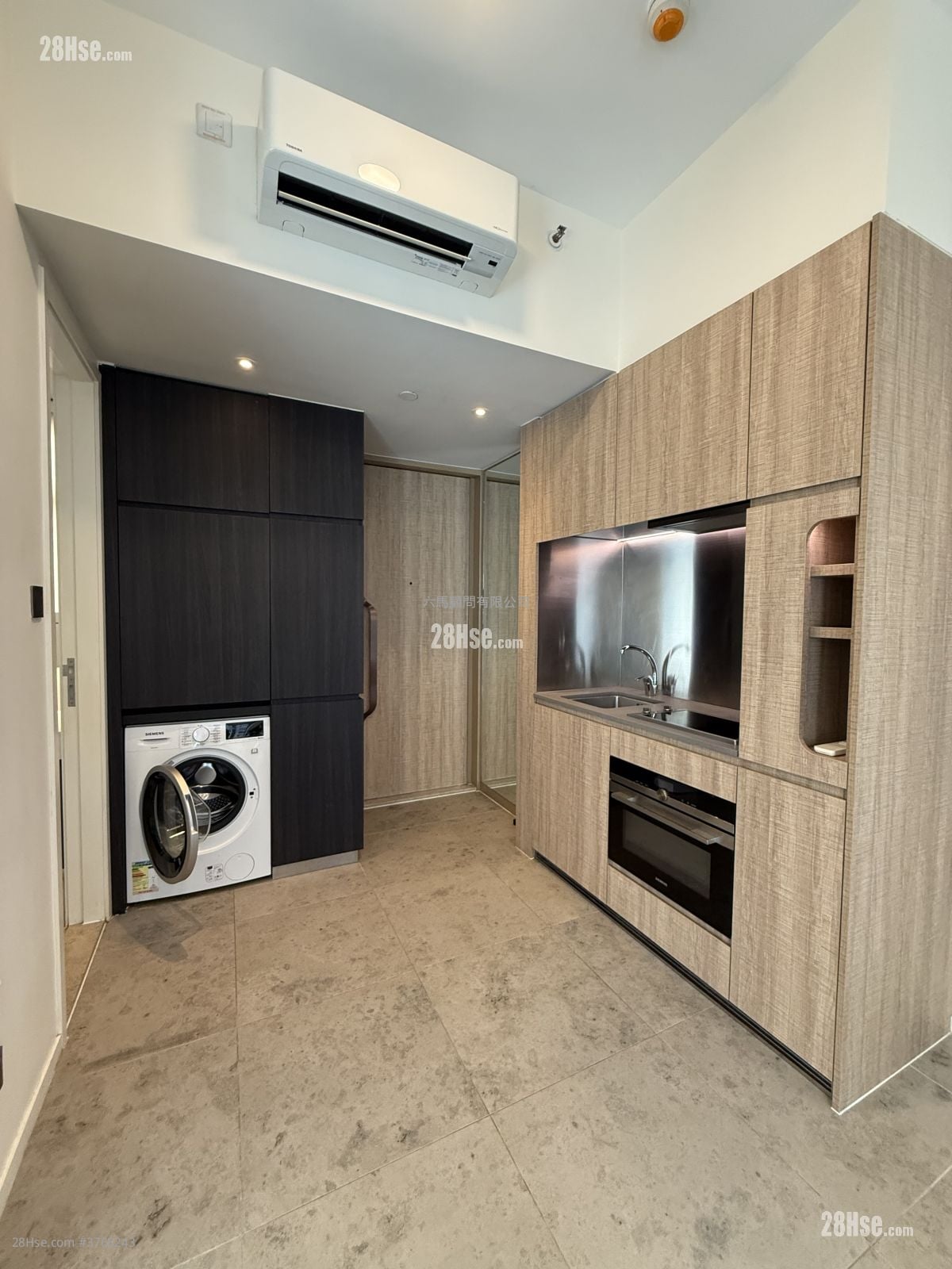 瑧璈 租盘 1 房 , 1 浴室 346 平方尺