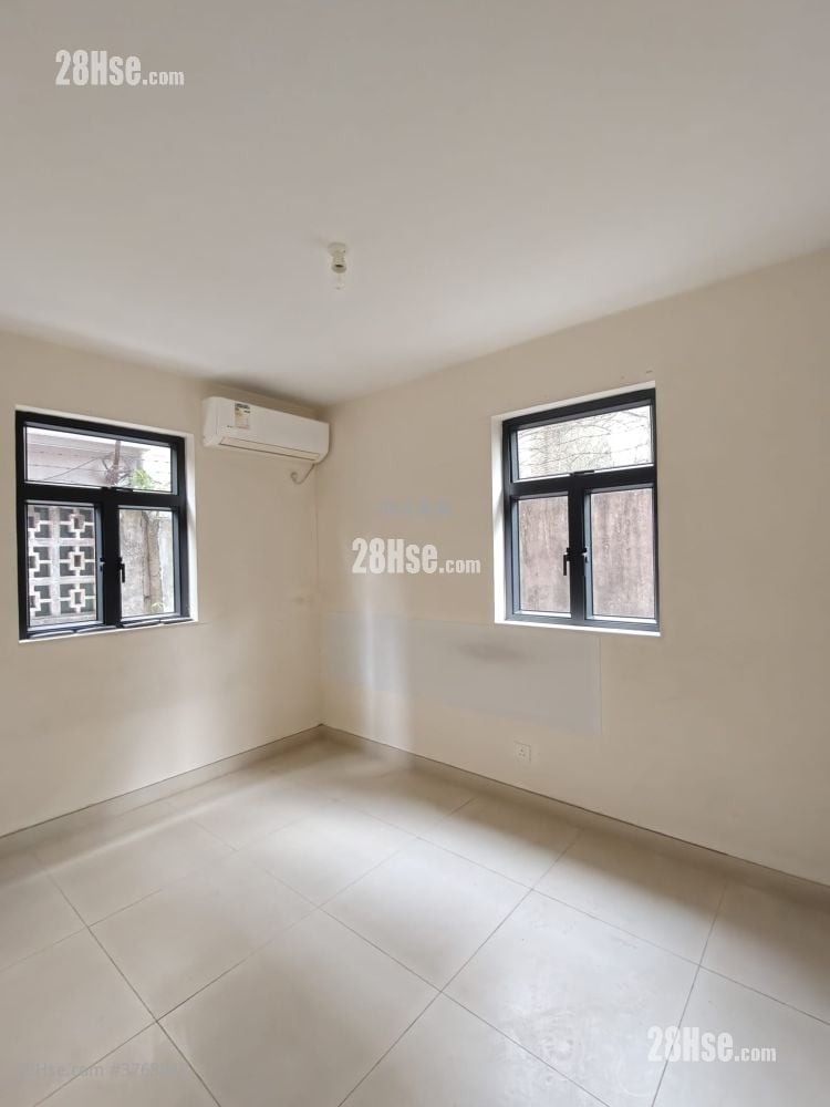 村屋 售盘 3 房 , 1 浴室