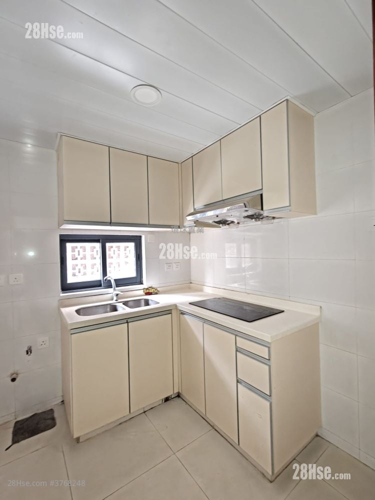 村屋 售盘 3 房 , 1 浴室