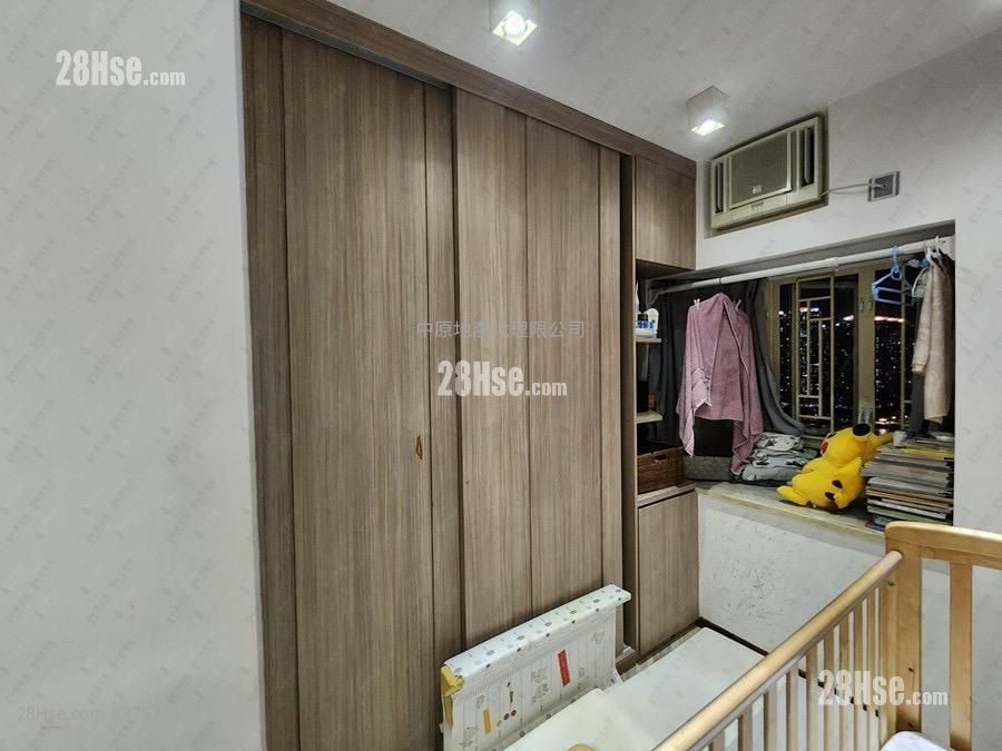 Waterside Plaza Sell 3 Bedrooms , 1 Bathroom 572 ft²