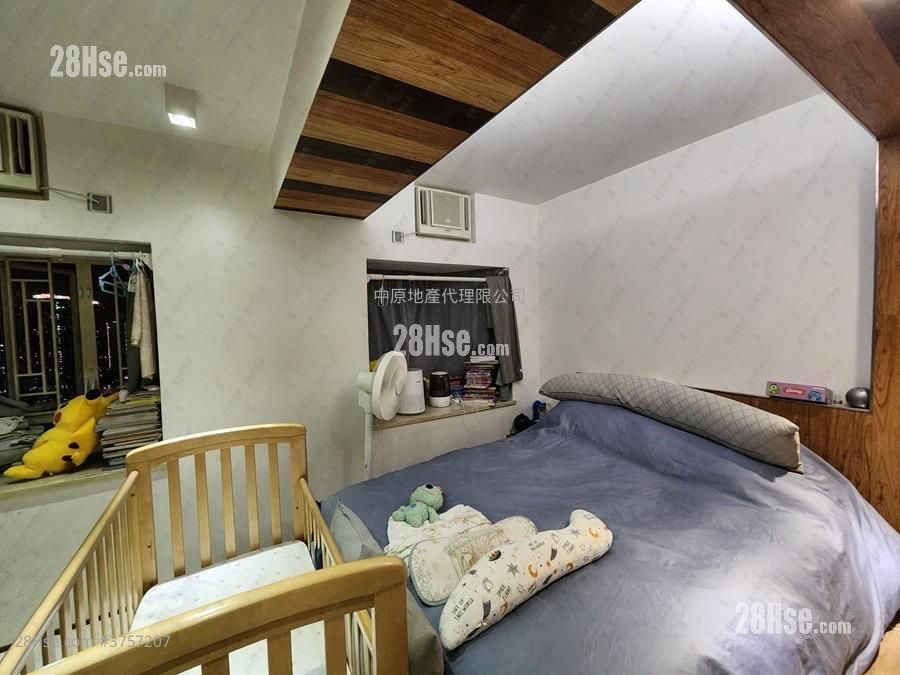 Waterside Plaza Sell 3 Bedrooms , 1 Bathroom 572 ft²