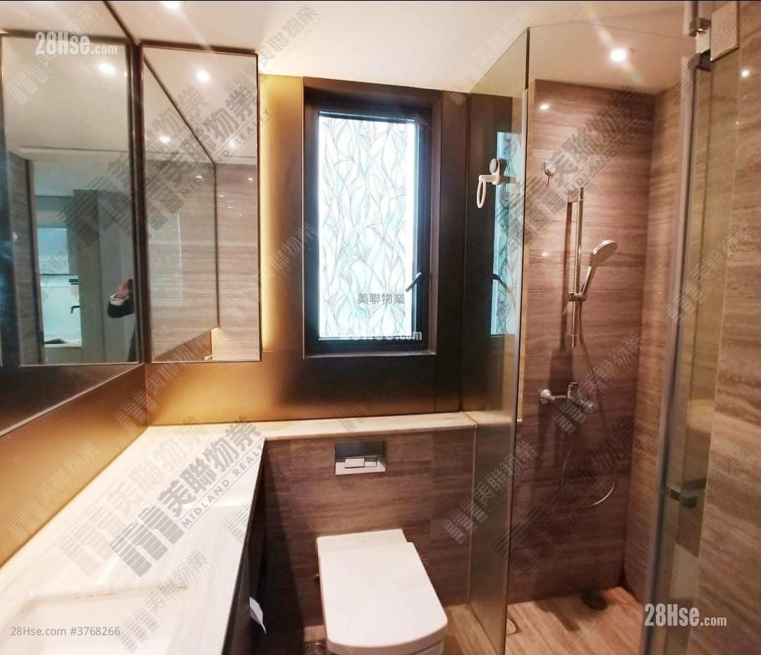 2Gerher Sell Studio , 1 Bathroom 268 ft²