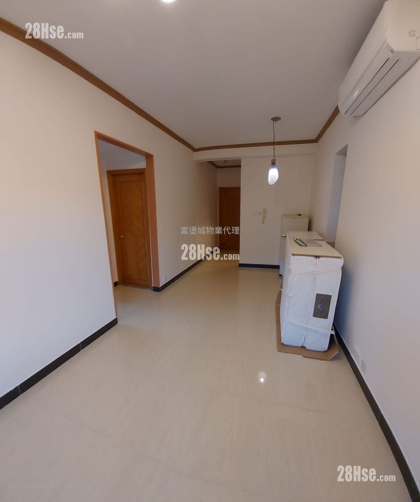 Castello Rental 2 Bedrooms , 1 Bathroom 547 ft²