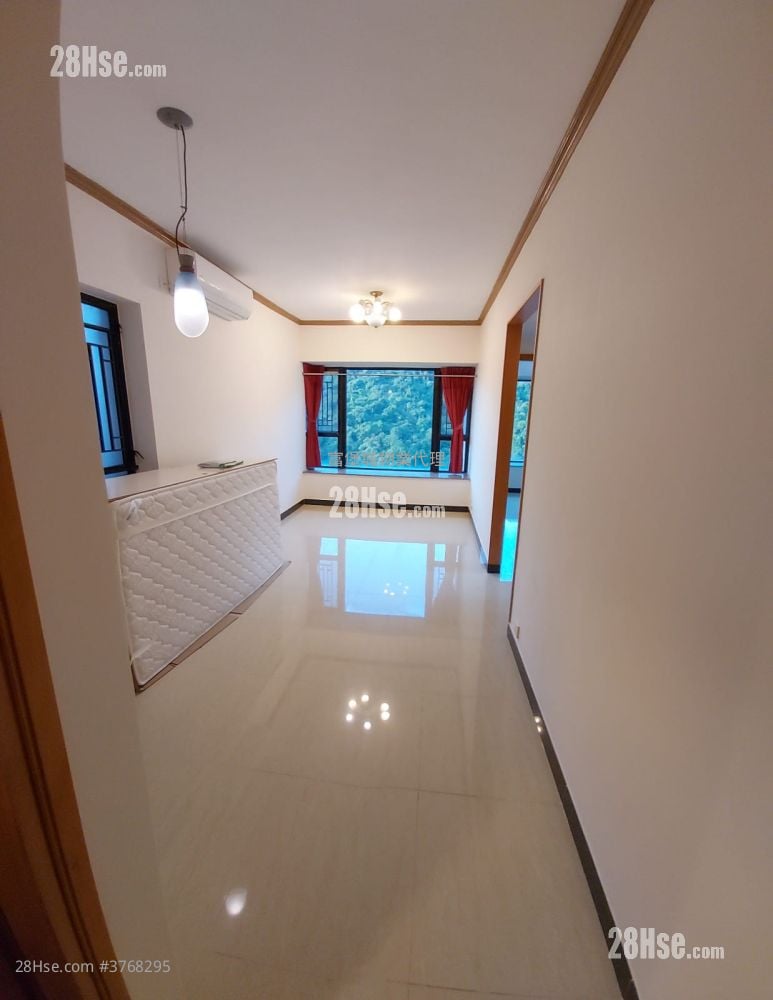 Castello Rental 2 Bedrooms , 1 Bathroom 547 ft²