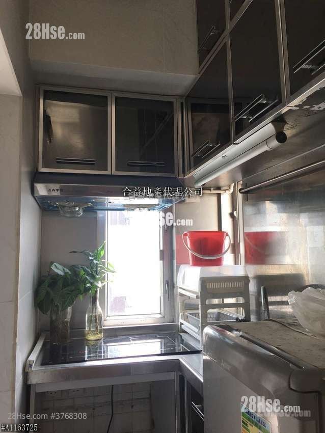 On Ning Building Sell 1 Bedroom , 1 Bathroom 239 ft²