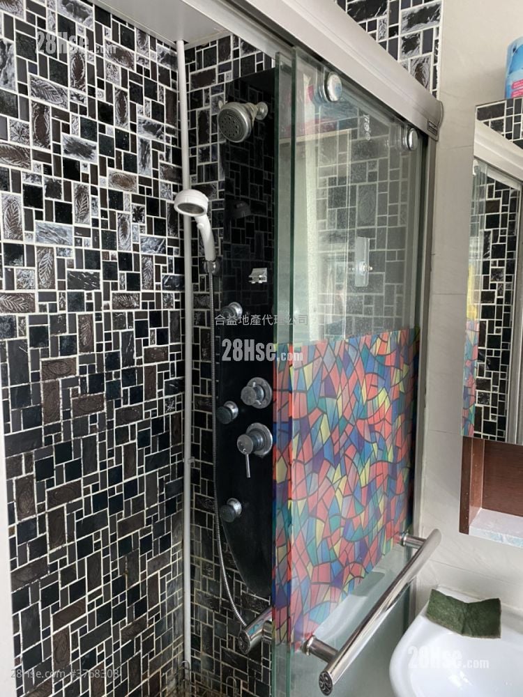 On Ning Building Sell 1 Bedroom , 1 Bathroom 239 ft²