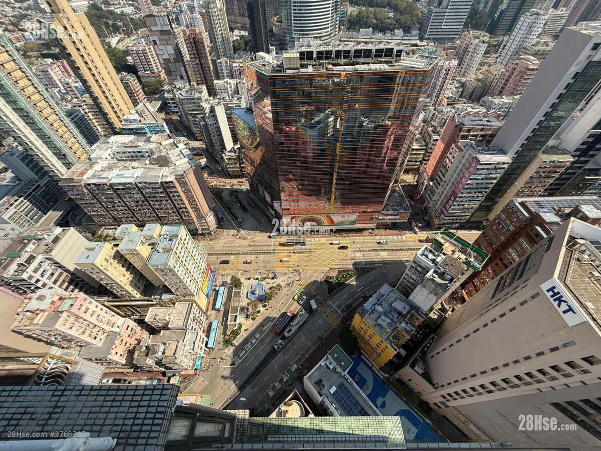 Cite 33 Sell 3 Bedrooms , 3 Bathrooms 1,232 ft²