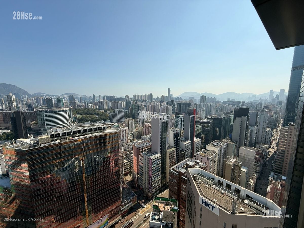 Cite 33 Sell 3 Bedrooms , 3 Bathrooms 1,232 ft²