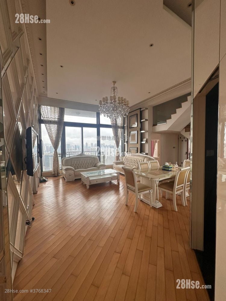 Cite 33 Sell 3 Bedrooms , 3 Bathrooms 1,232 ft²