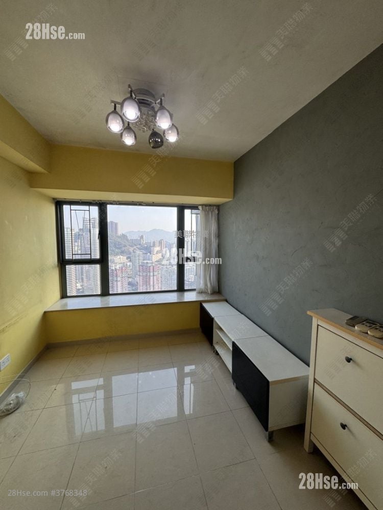 月海湾 售盘 2 房 , 1 浴室 400 平方尺