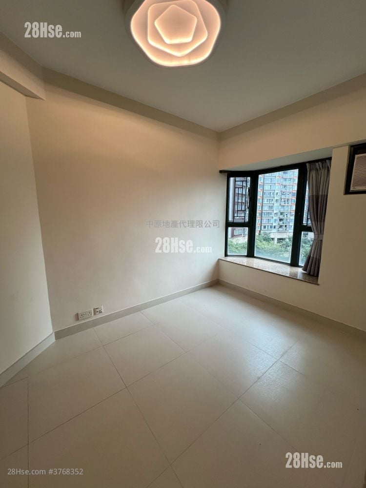 Greenery Place Sell 2 Bedrooms , 1 Bathroom 441 ft²