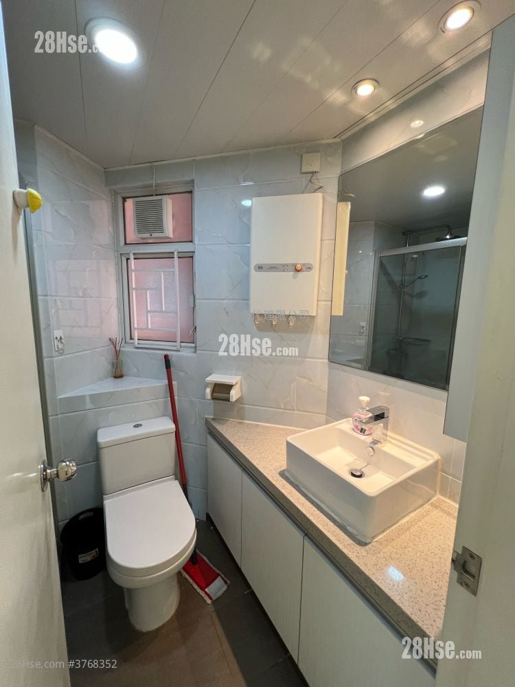 Greenery Place Sell 2 Bedrooms , 1 Bathroom 441 ft²