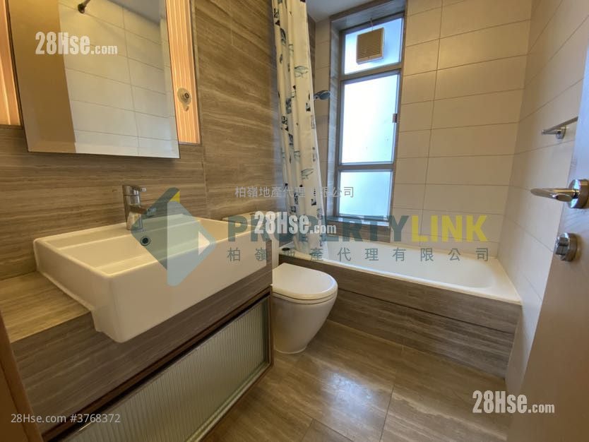 Island Crest Sell 3 Bedrooms , 2 Bathrooms 807 ft²