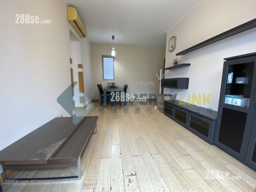 Island Crest Sell 3 Bedrooms , 2 Bathrooms 807 ft²