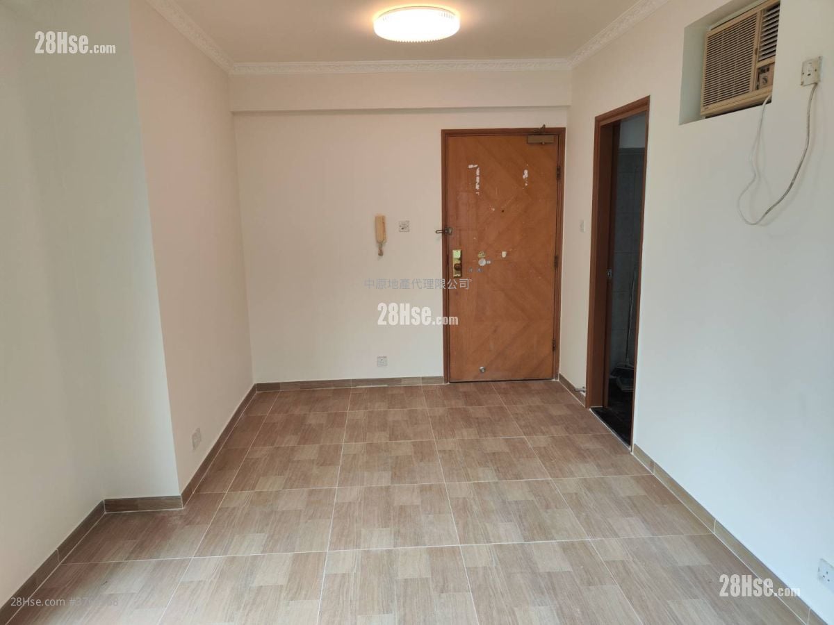 Springdale Villas Sell 2 Bedrooms , 1 Bathroom 412 ft²