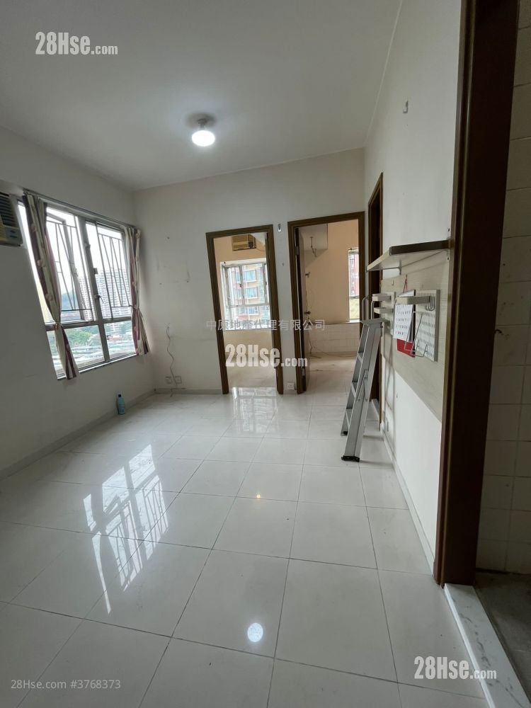 Tsing Yi Garden Sell 2 Bedrooms , 1 Bathroom 343 ft²