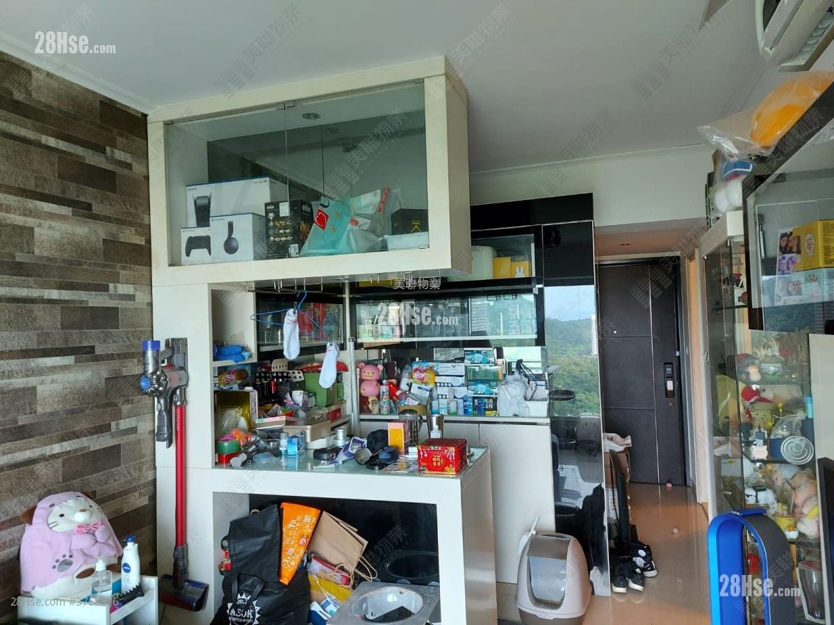 The Beaumount Sell 2 Bedrooms , 1 Bathroom 499 ft²