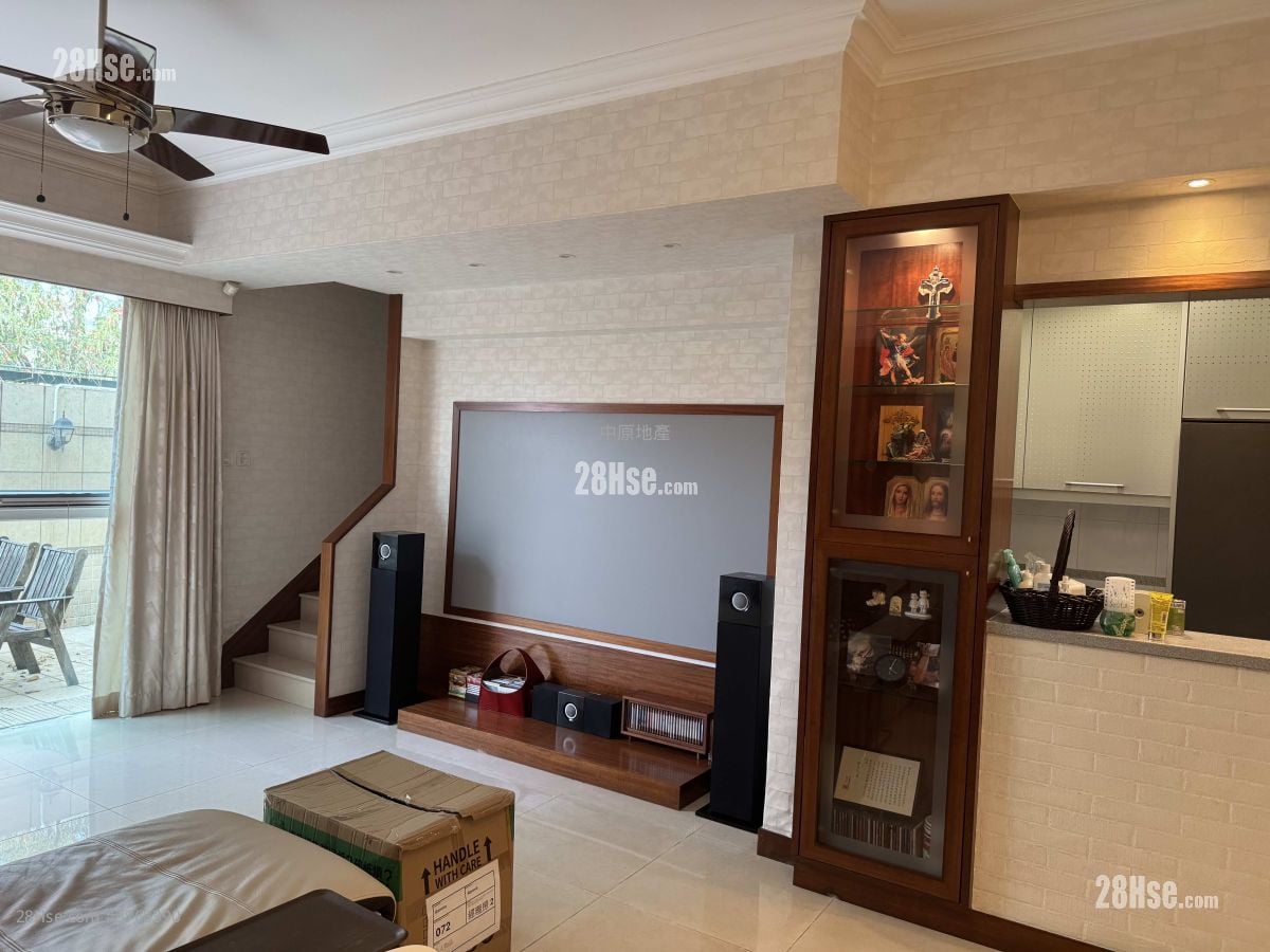 四季雅苑 售盘 4 房 1,117 平方尺