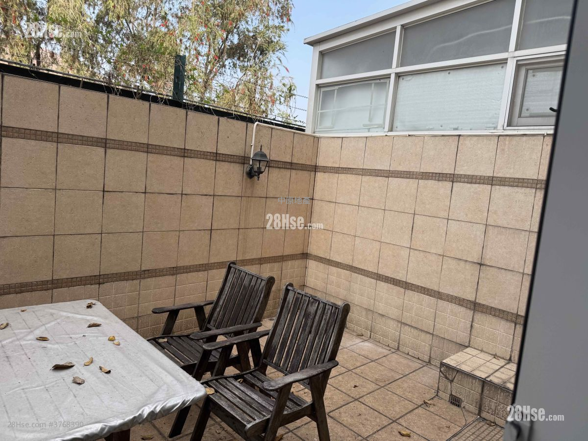 四季雅苑 售盘 4 房 1,117 平方尺