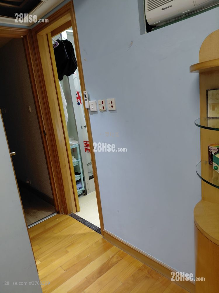 Jc Place Sell 3 Bedrooms 695 ft²