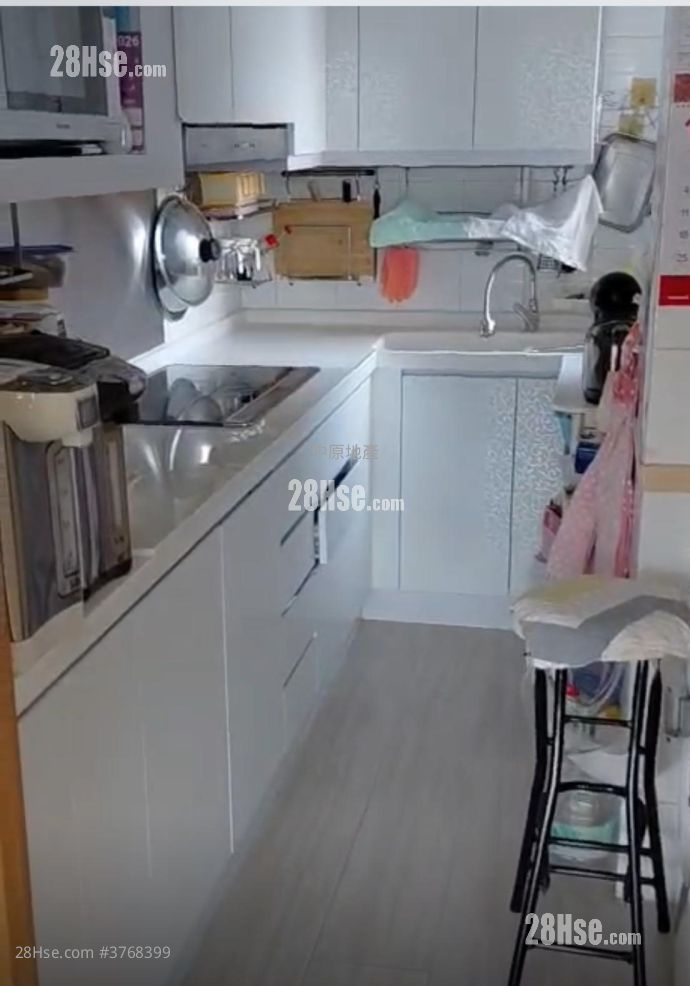 Jc Place Sell 3 Bedrooms 695 ft²