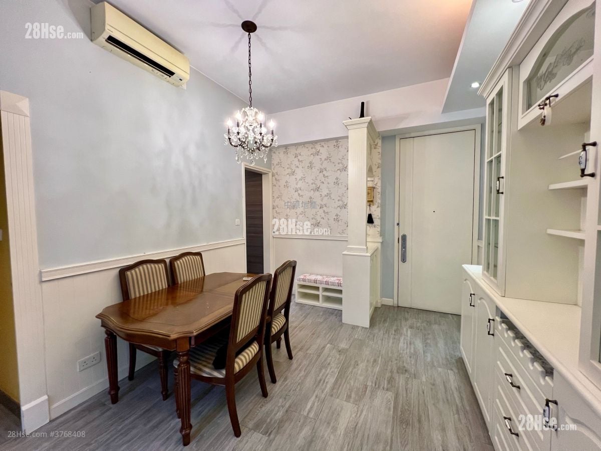 The Woodsville Sell 4 Bedrooms , 2 Bathrooms 809 ft²