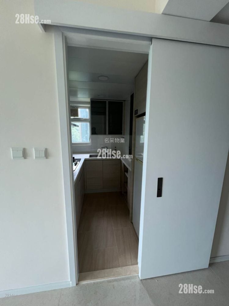 The Beaumount Sell 2 Bedrooms , 1 Bathroom 507 ft²