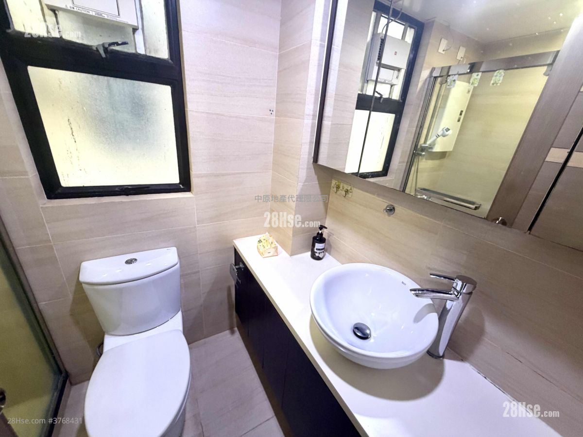 Scenic Garden Sell 2 Bedrooms , 1 Bathroom 480 ft²