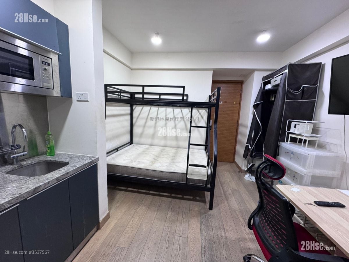 芜湖居 租盘 开放式间隔 , 1 浴室 241 平方尺