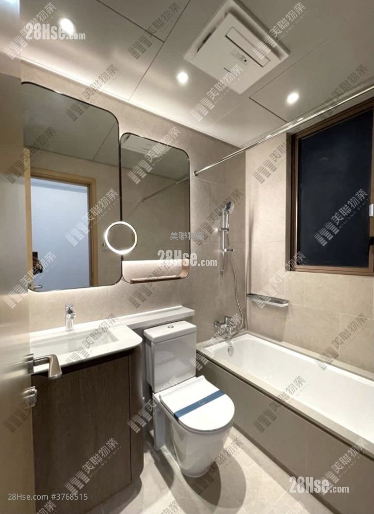 Lp10 Sell 3 Bedrooms 880 ft²