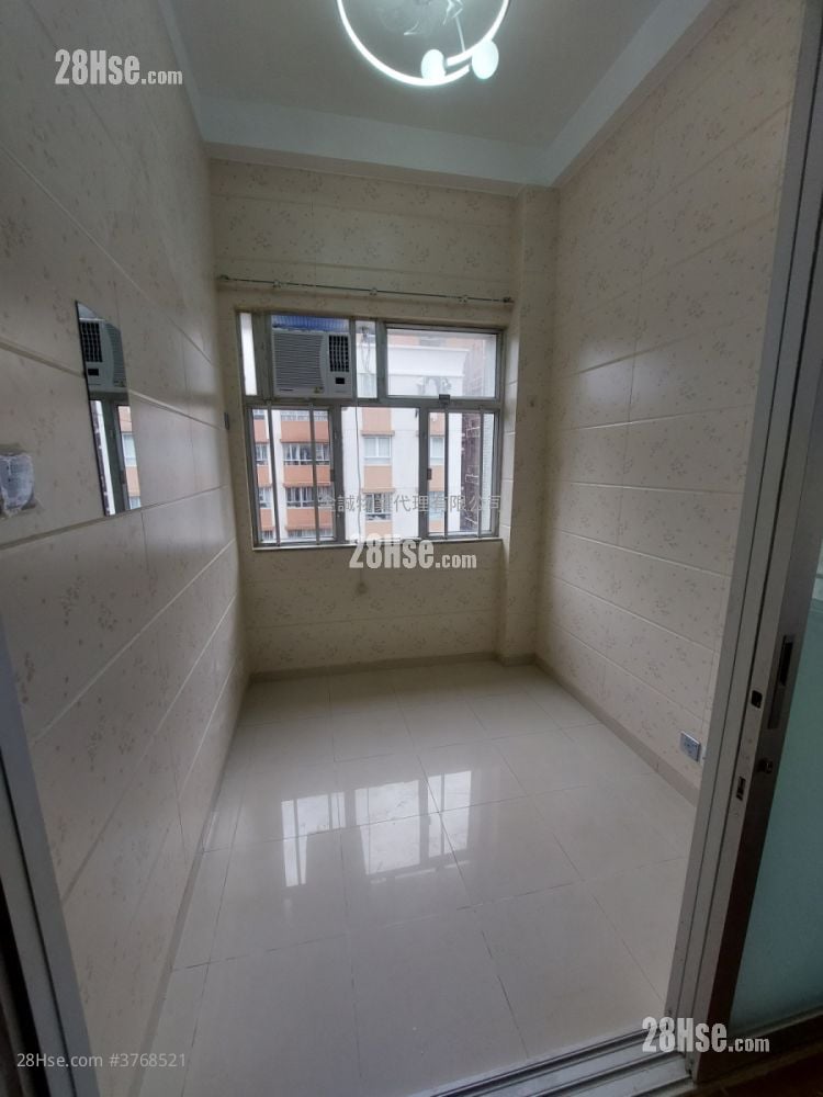 建安大厦 售盘 2 房 , 1 浴室 253 平方尺