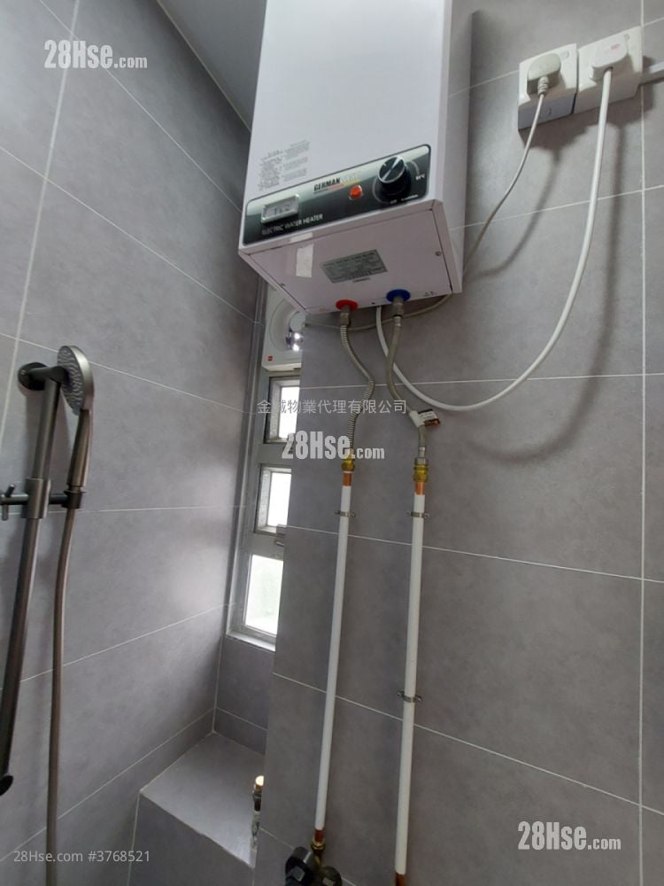 建安大厦 售盘 2 房 , 1 浴室 253 平方尺