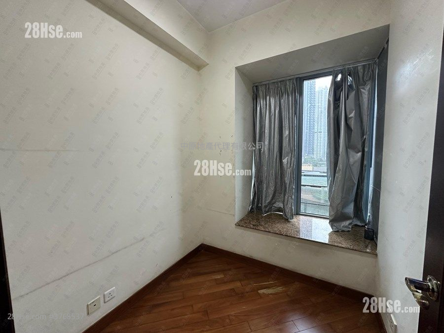 The Palazzo Sell 3 Bedrooms 696 ft²