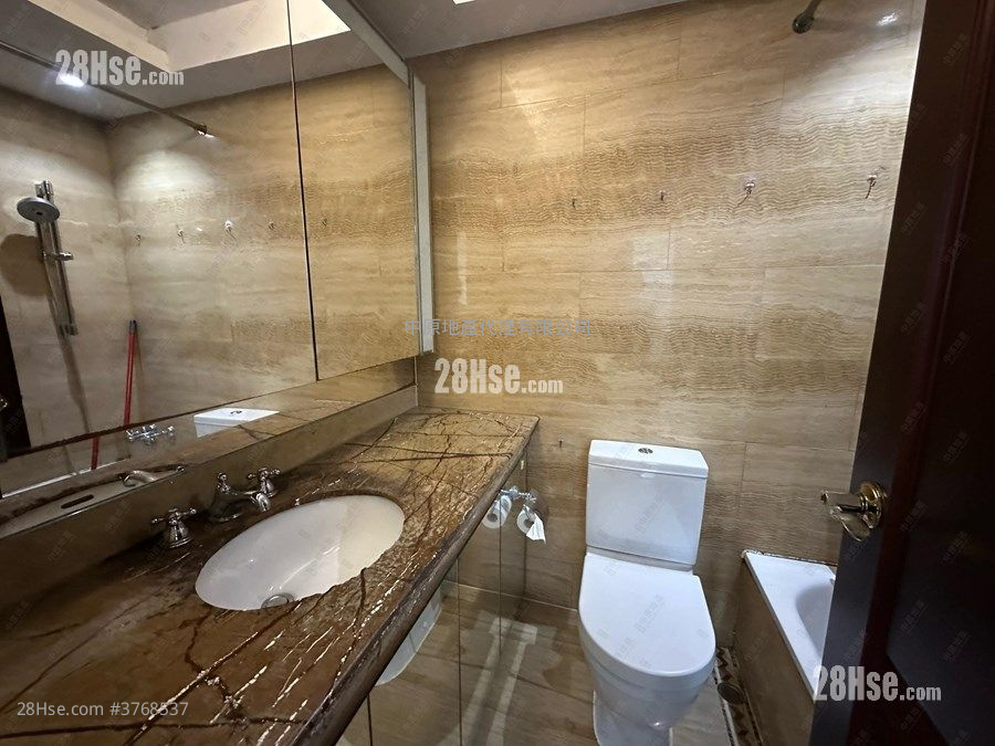 The Palazzo Sell 3 Bedrooms 696 ft²