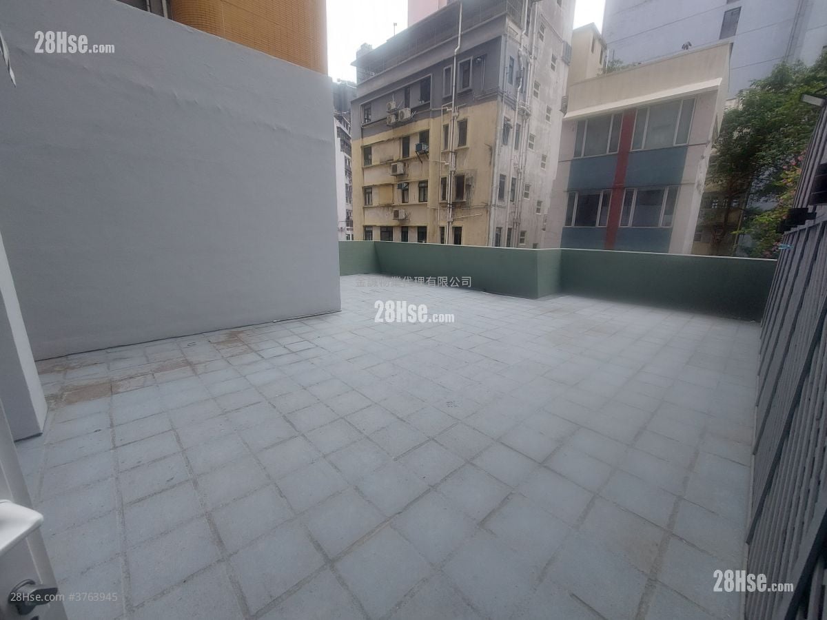 Garley Building Sell Studio , 1 Bathroom 309 ft²