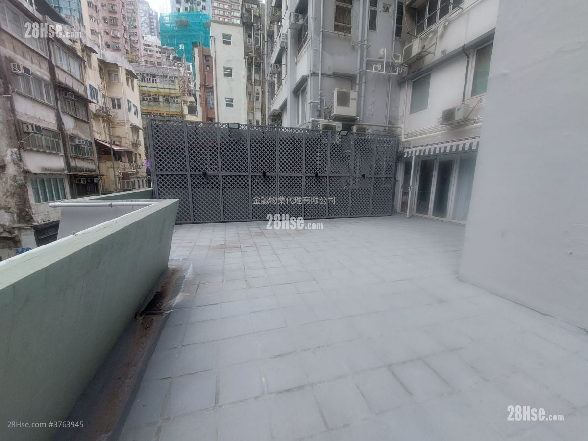 Garley Building Sell Studio , 1 Bathroom 309 ft²