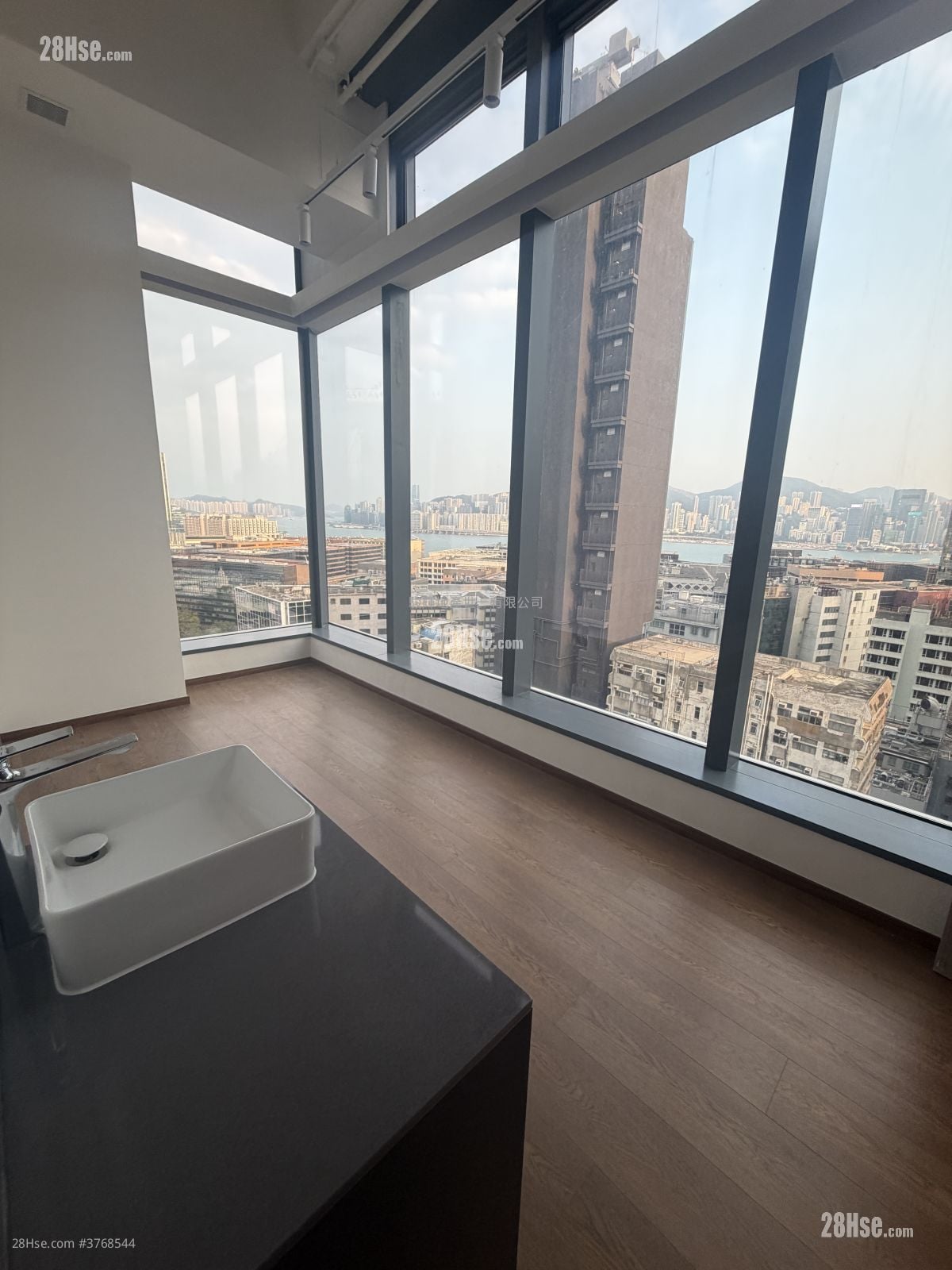 MW ONE 租盘 开放式间隔 , 1 厕所