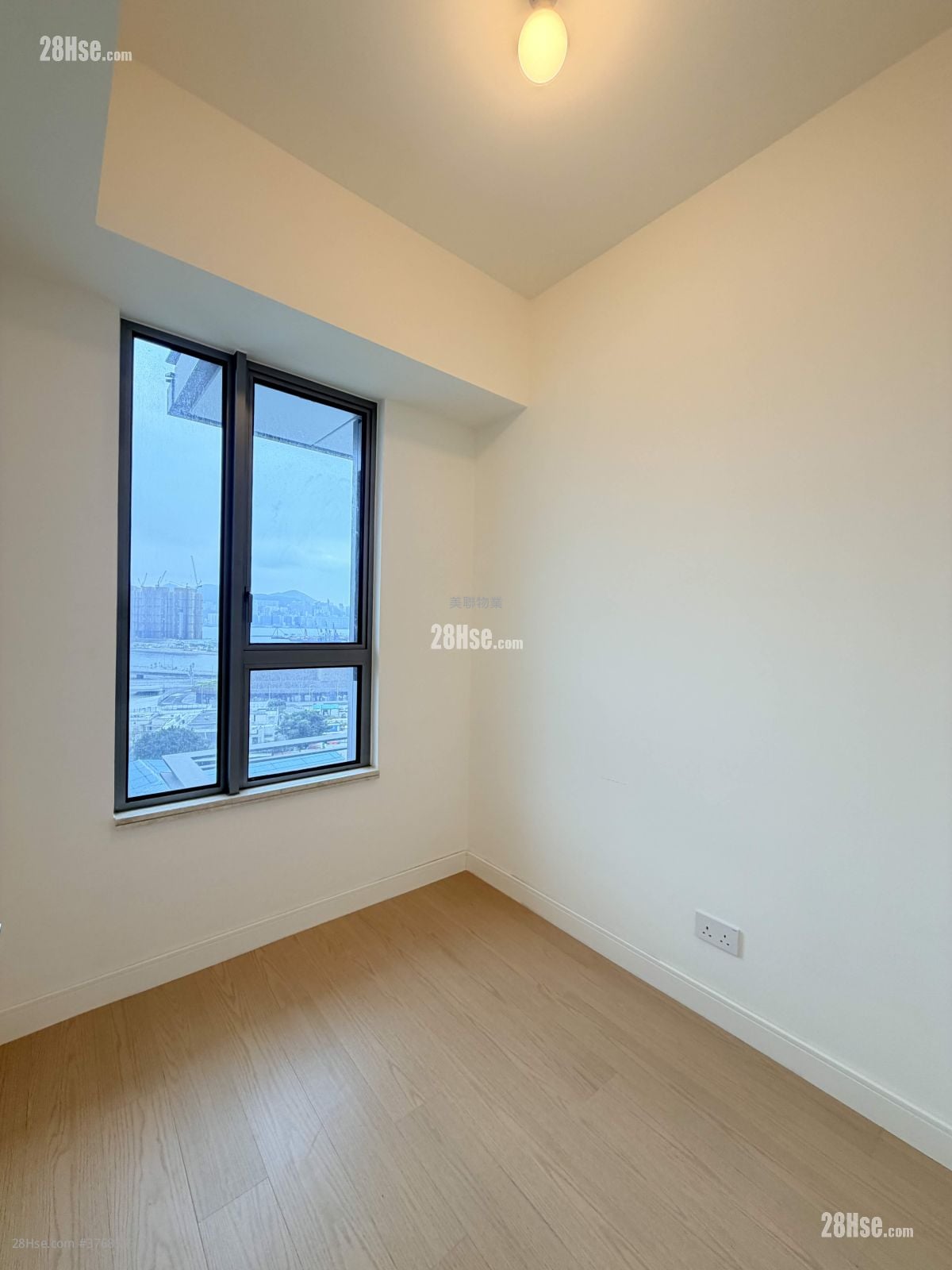 Monaco One 售盘 2 房 , 1 浴室 457 平方尺