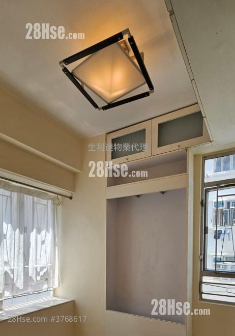 宝峰大厦 售盘 2 房 , 1 浴室 356 平方尺